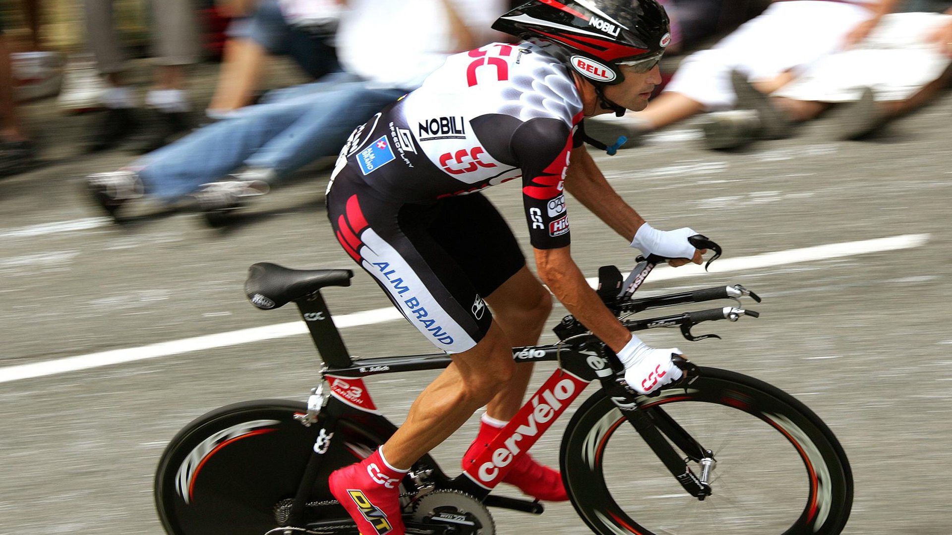 世界杯难忘经典：让人难以忘怀的瞬间！，世界杯震撼的场景